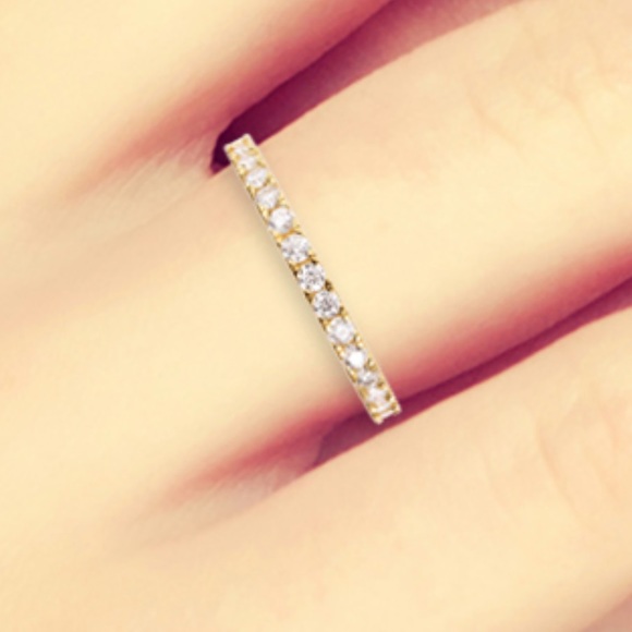 White Moissanite Ring - Picture 3 of 6